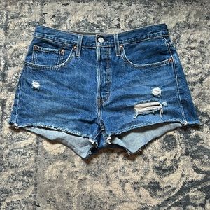 Levi’s High-rise Woman 501 jean shorts